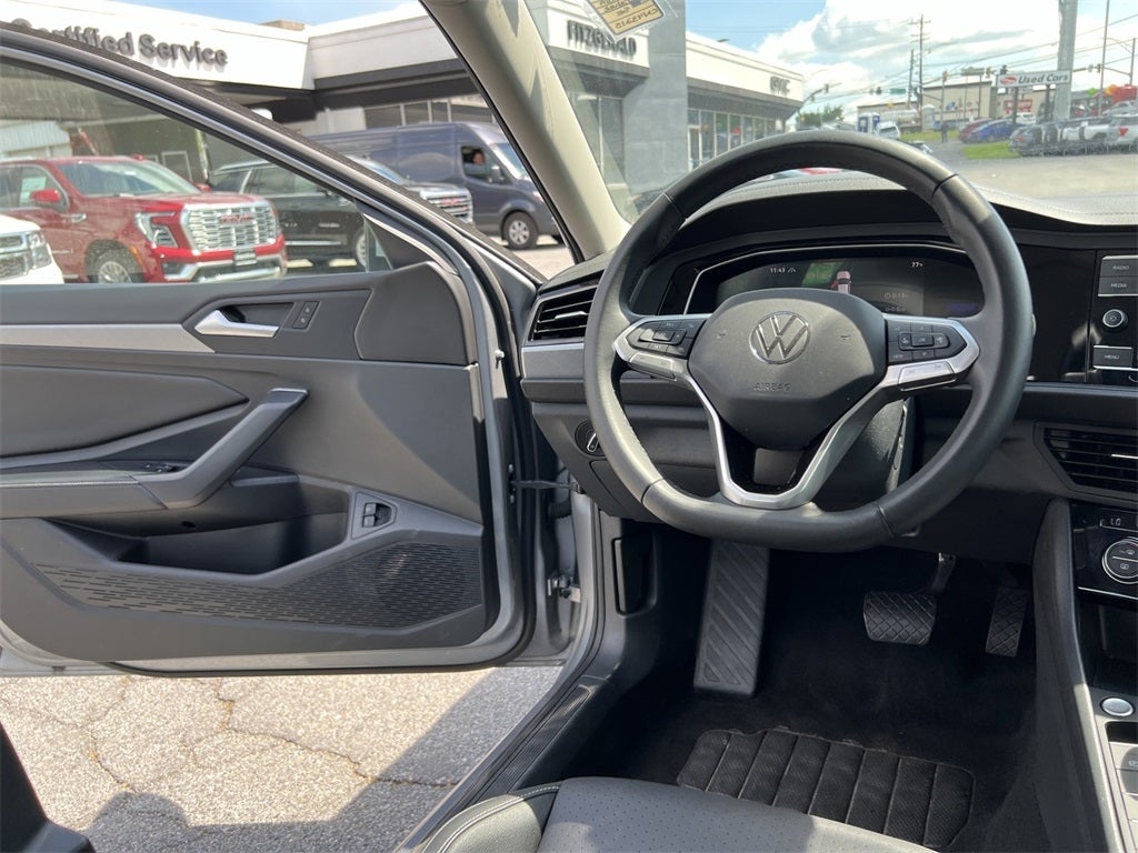 2024 Volkswagen Jetta 1.5T SE