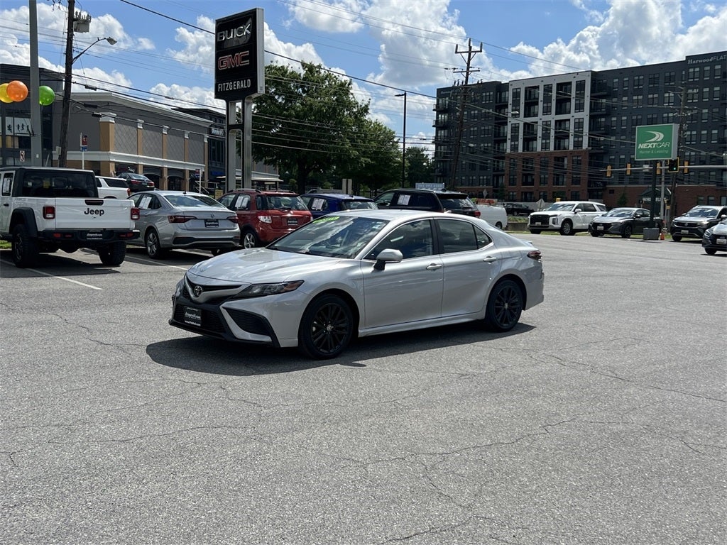 2024 Toyota Camry SE