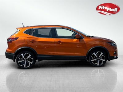 2022 Nissan Rogue Sport SL
