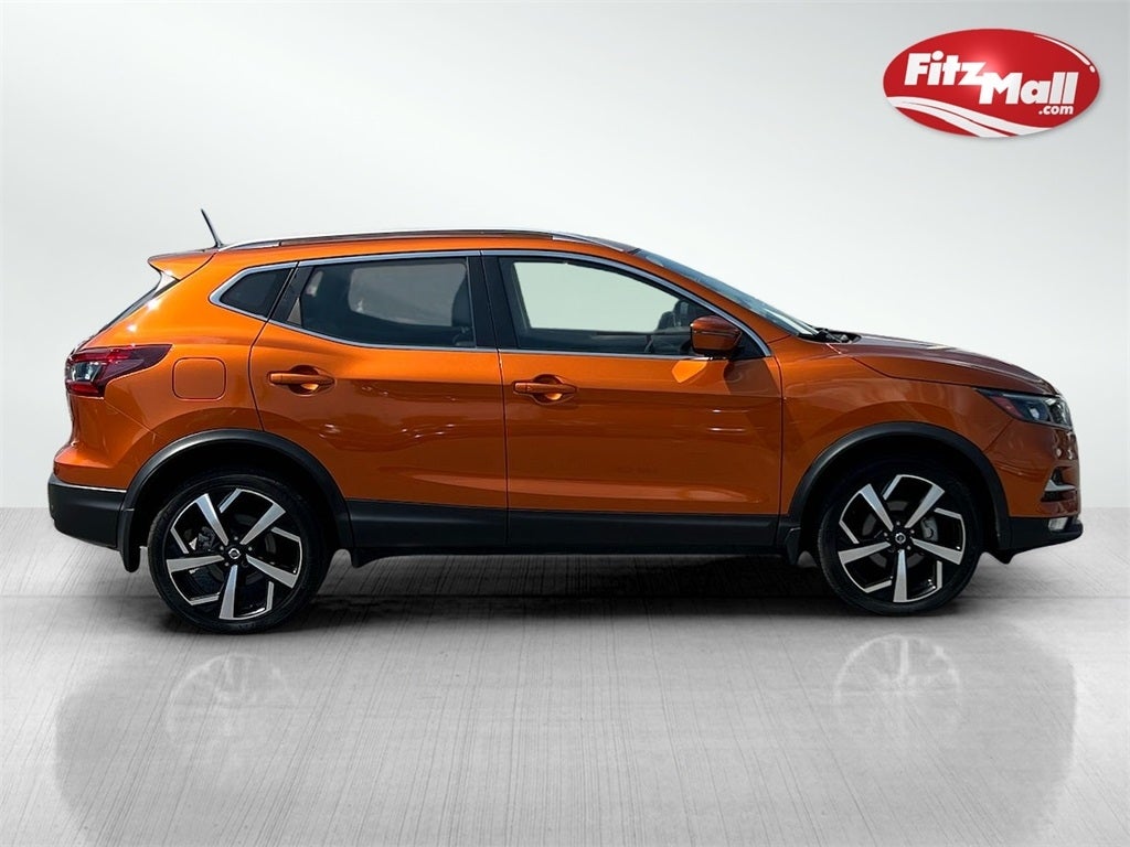 2022 Nissan Rogue Sport SL