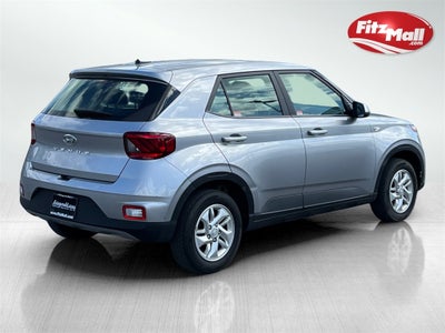 2024 Hyundai Venue SE