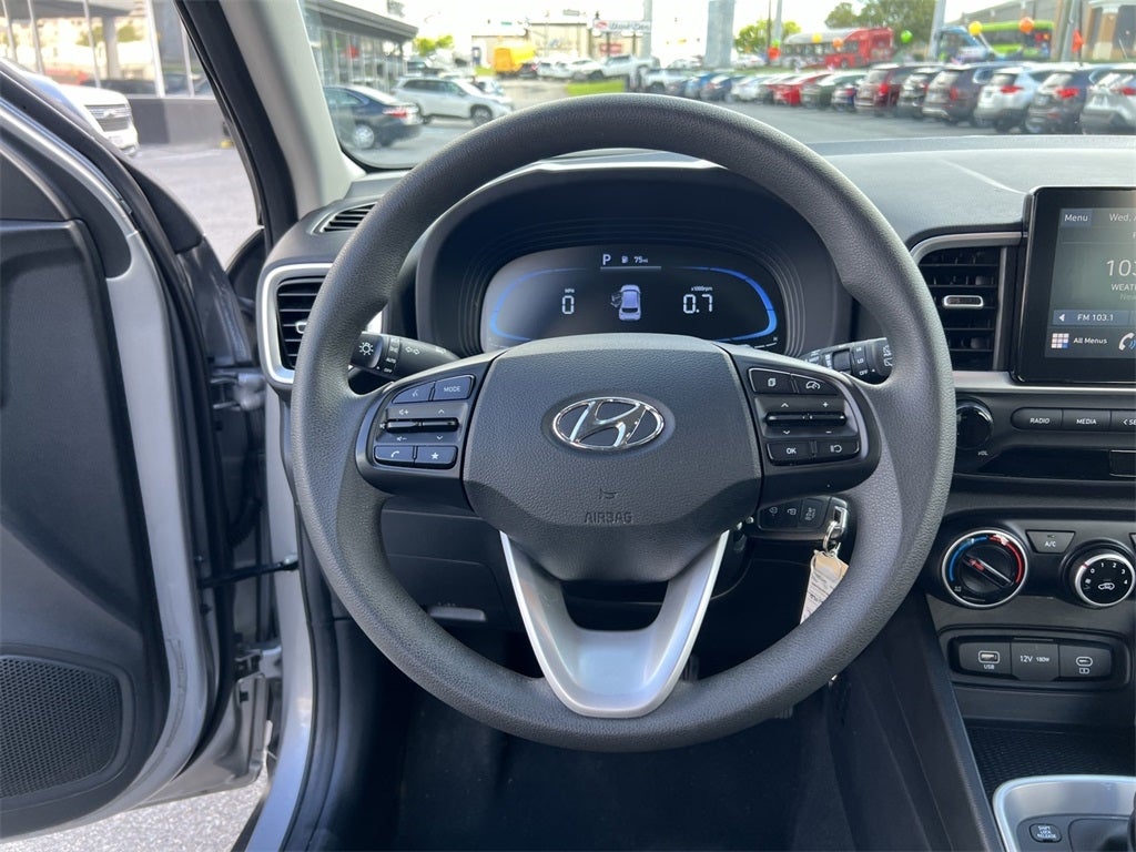 2024 Hyundai Venue SE