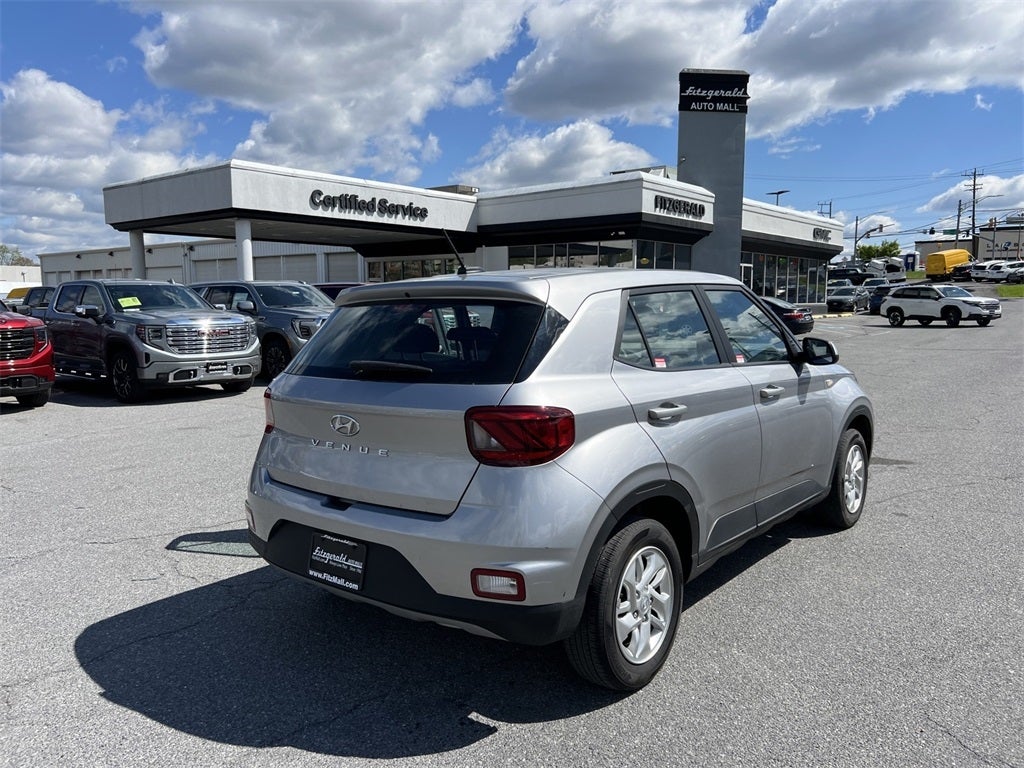 2024 Hyundai Venue SE