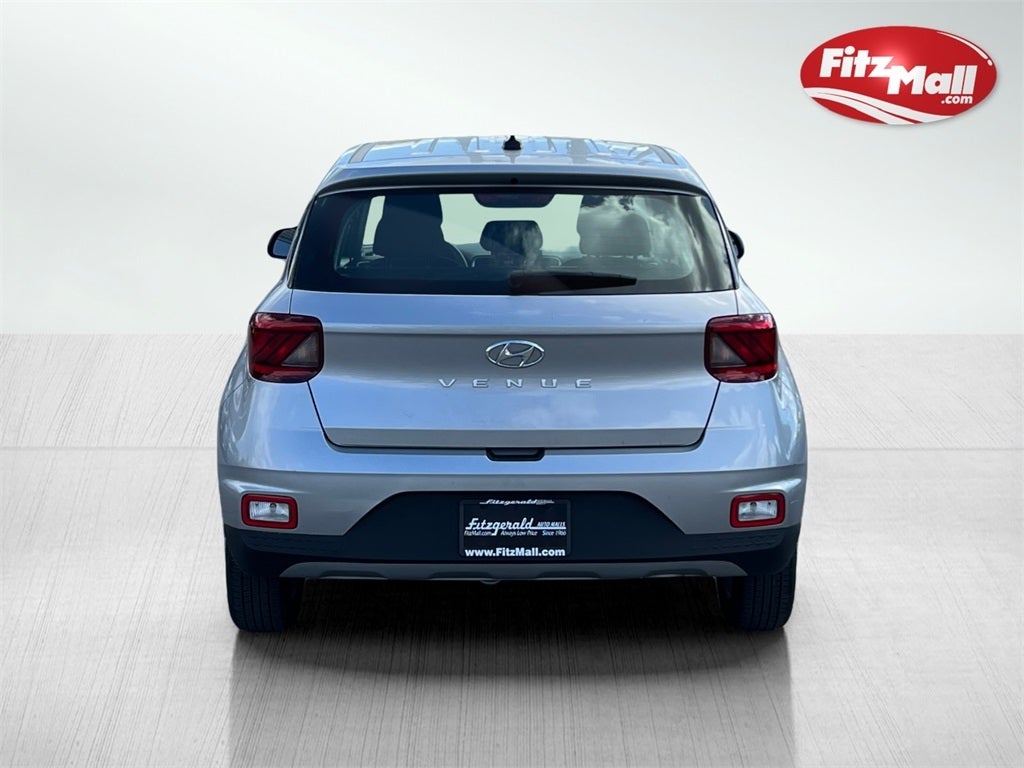 2024 Hyundai Venue SE