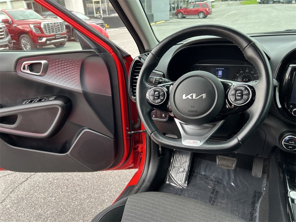 2022 Kia Soul GT-Line