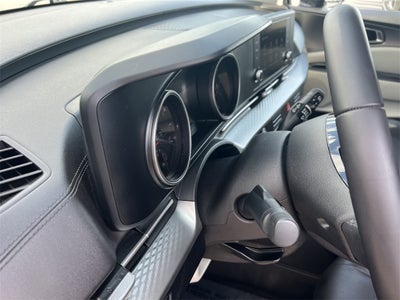 2023 Kia Carnival LX