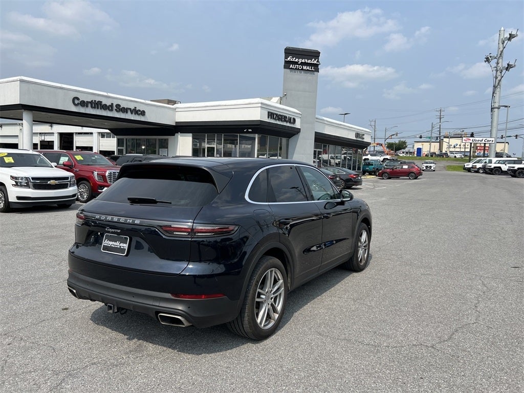 2022 Porsche Cayenne Base