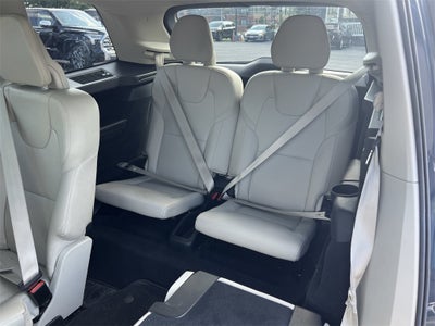 2020 Volvo XC90 T6 Momentum