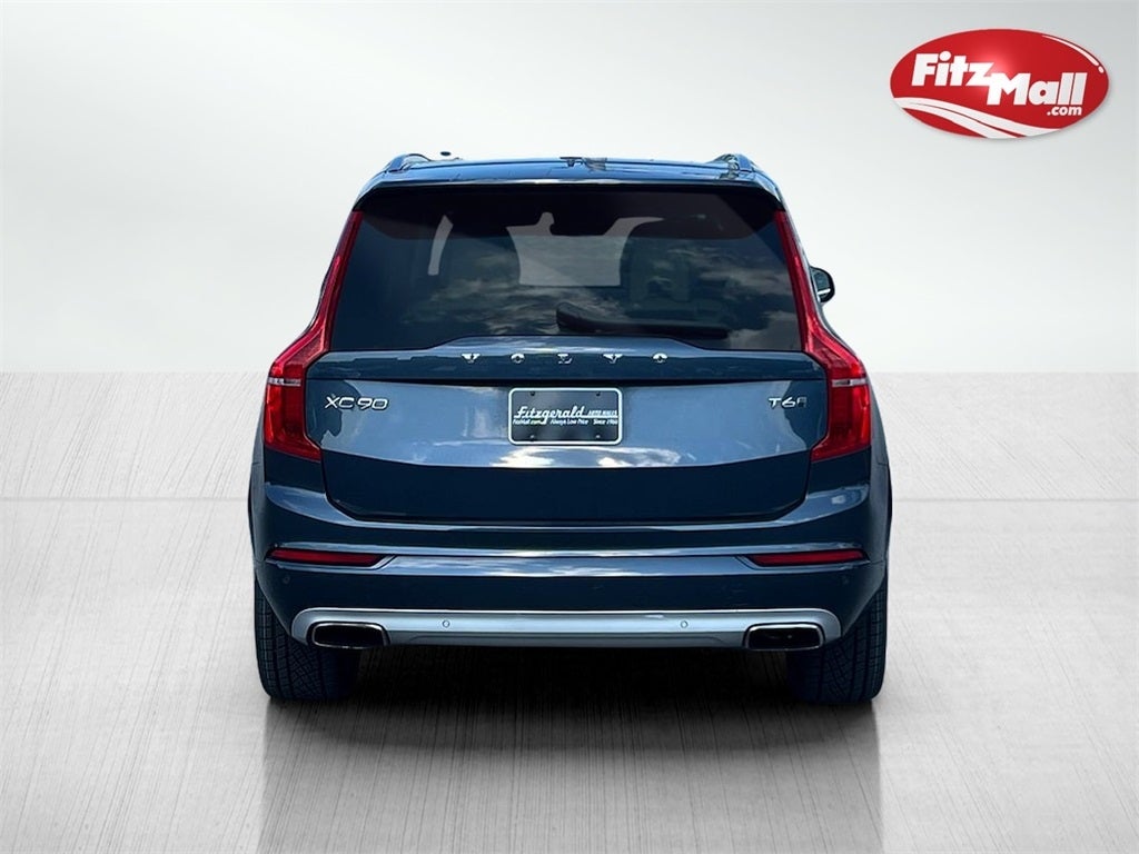 2020 Volvo XC90 T6 Momentum