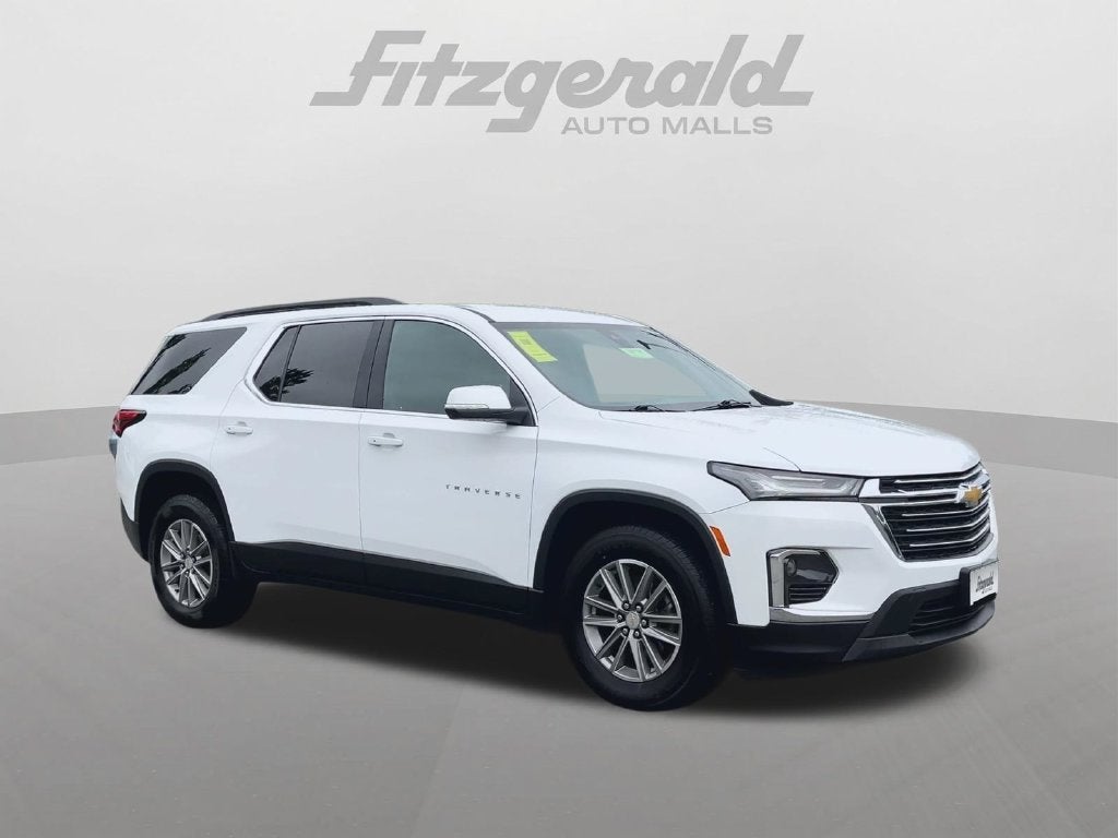 2023 Chevrolet Traverse LT Leather