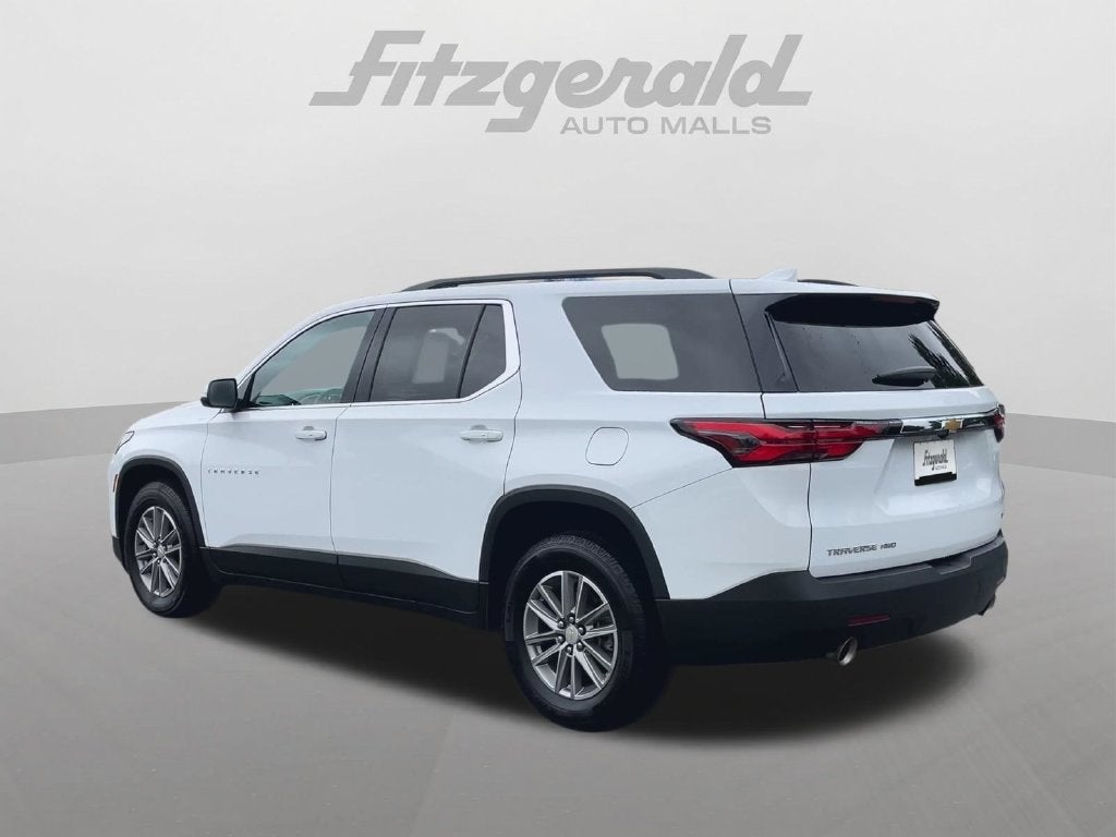 2023 Chevrolet Traverse LT Leather
