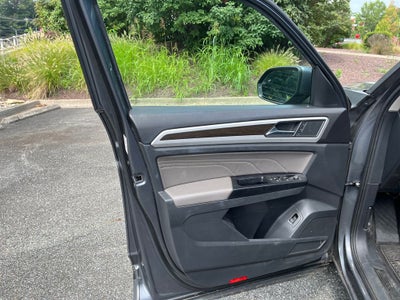 2021 Volkswagen Atlas 3.6L V6 SE w/Technology