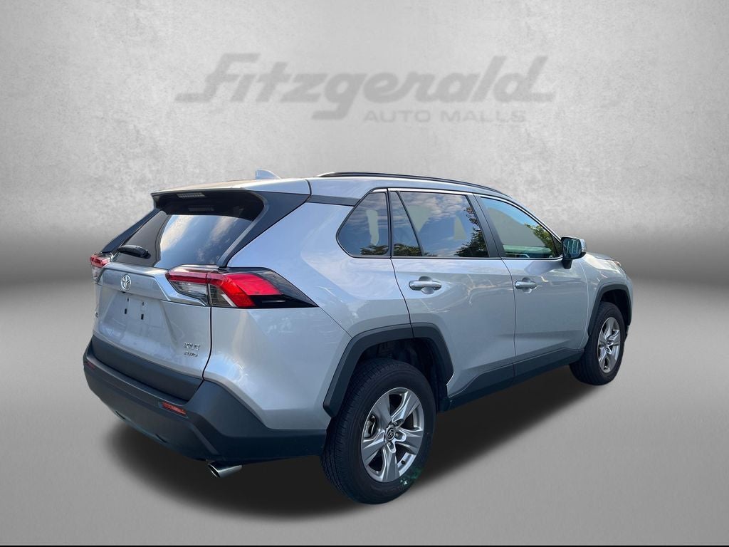 2025 Toyota RAV4 XLE