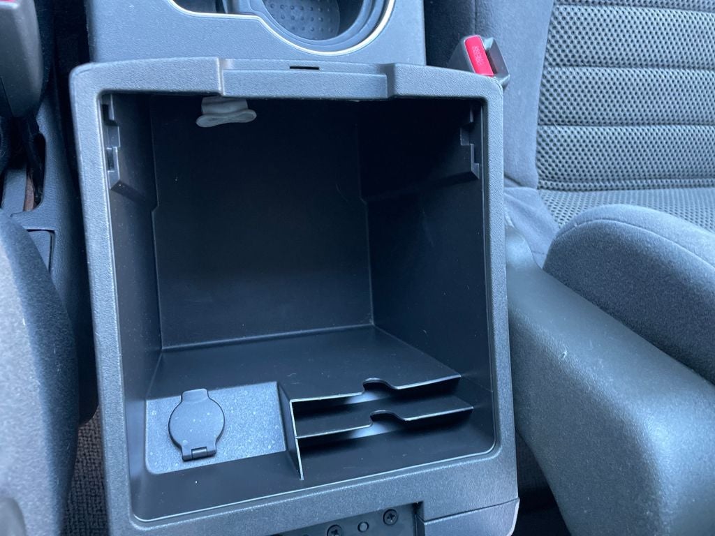 2011 Nissan Pathfinder SV