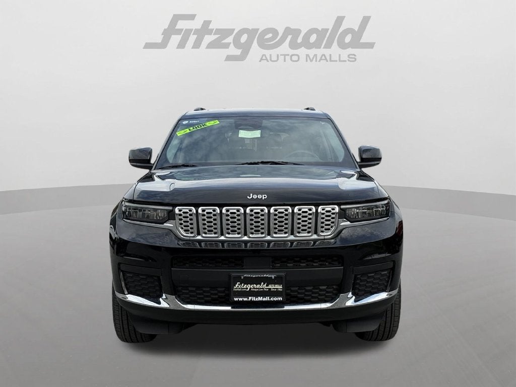 2023 Jeep Grand Cherokee L Laredo 4x4