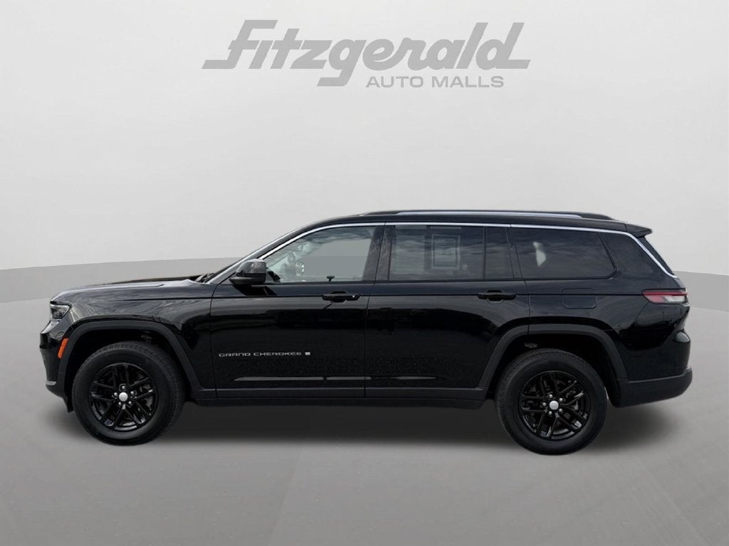 2023 Jeep Grand Cherokee L Laredo 4x4
