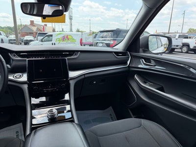 2021 Jeep Grand Cherokee L Laredo 4x4