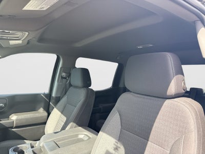 2023 Chevrolet Silverado 1500 4WD Crew Cab Short Bed Custom