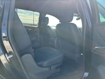 2025 Chevrolet Traverse LT 2LT