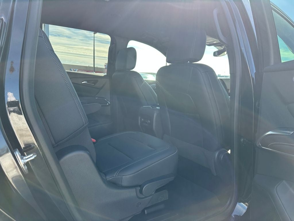 2025 Chevrolet Traverse LT 2LT