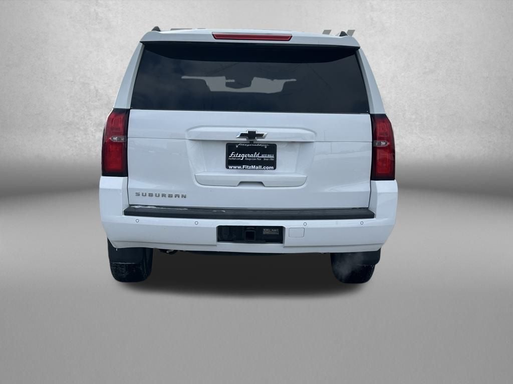 2021 Chevrolet Suburban 4WD LT