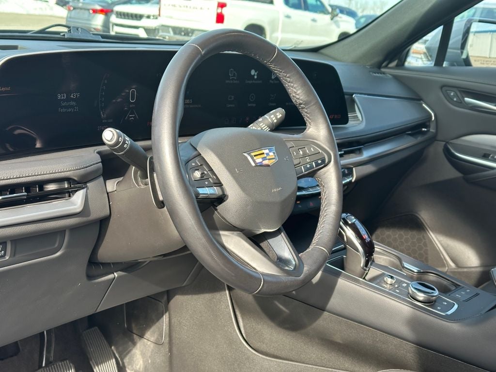 2025 Cadillac XT4 AWD Premium Luxury