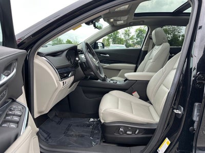 2023 Cadillac XT4 AWD Premium Luxury