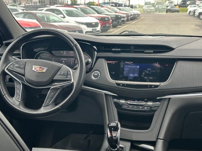 2022 Cadillac XT5 AWD Premium Luxury