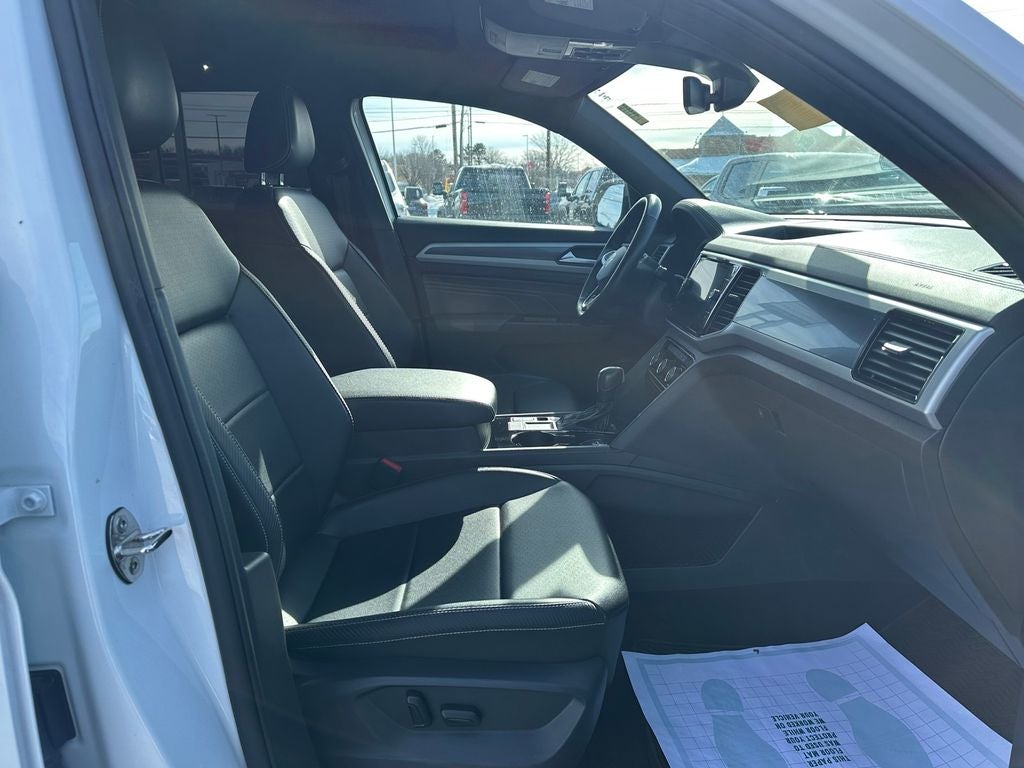 2021 Volkswagen Atlas Cross Sport 3.6L V6 SEL R-Line