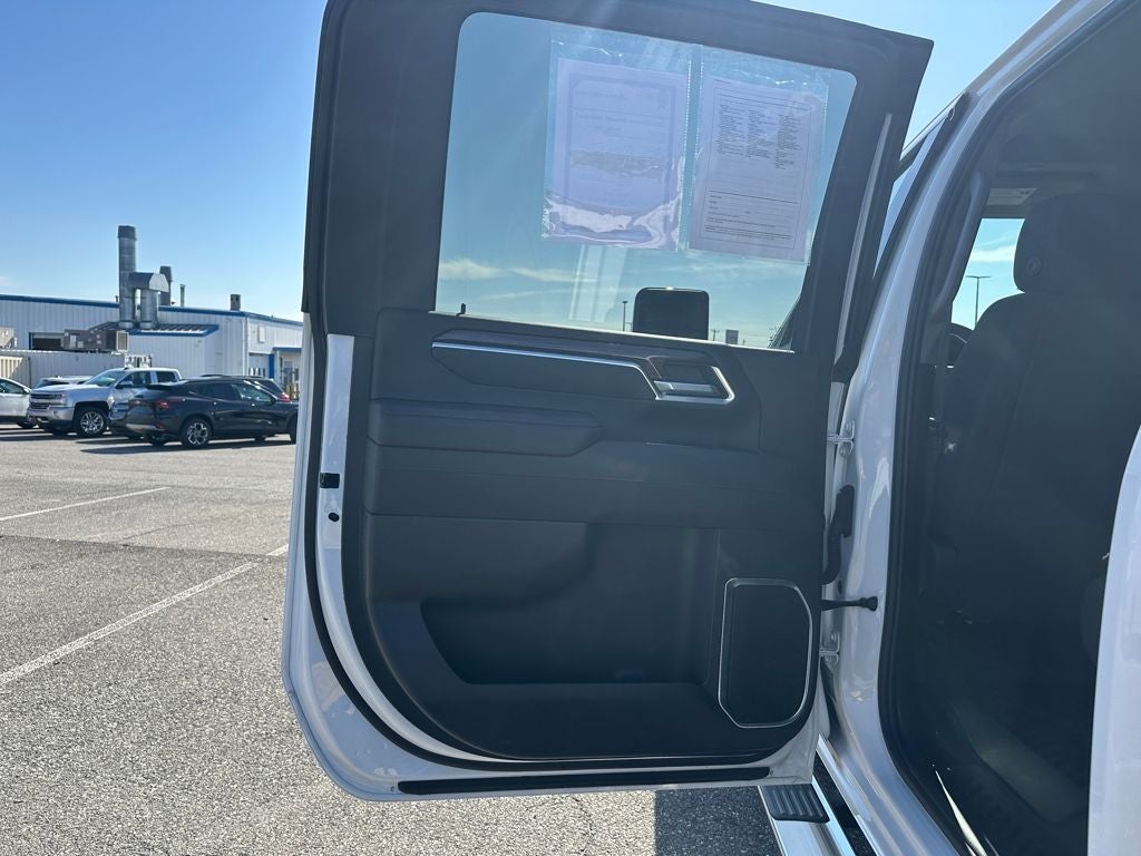 2025 Chevrolet Silverado 2500HD 4WD Crew Cab Standard Bed LT