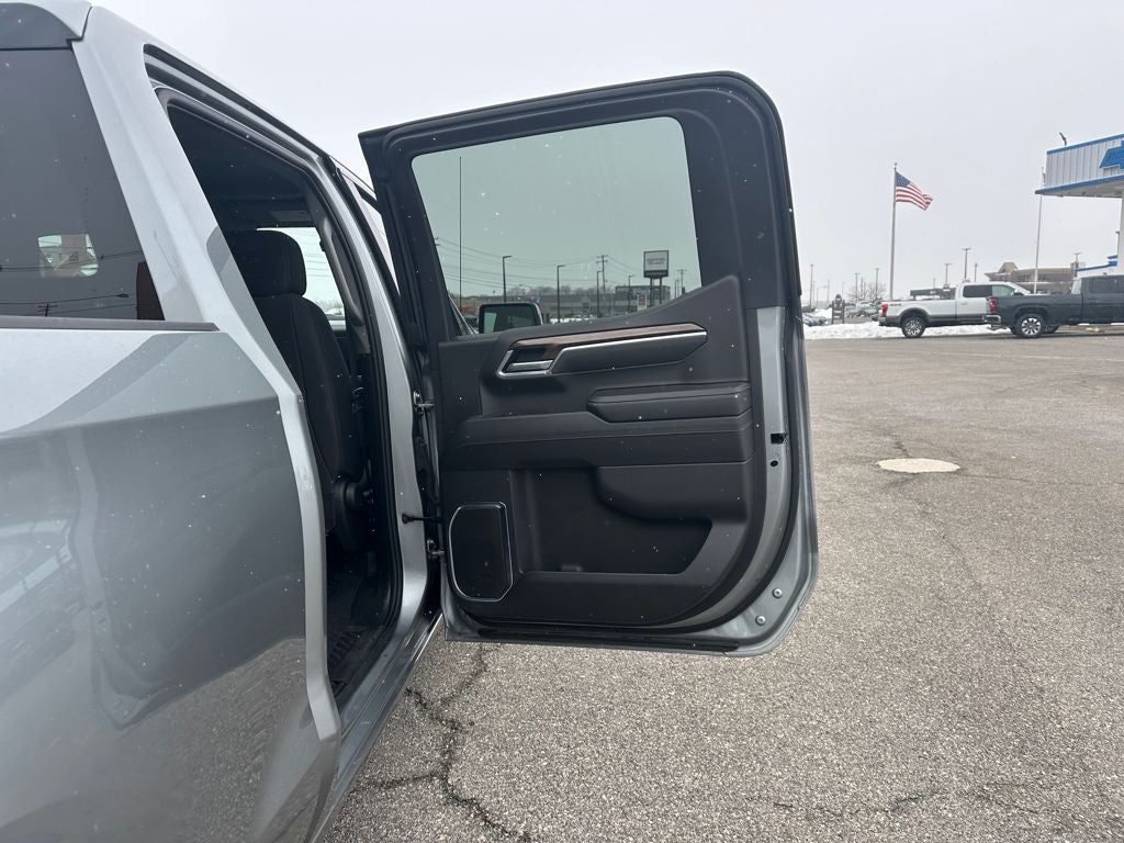 2025 Chevrolet Silverado 1500 4WD Crew Cab Standard Bed LT