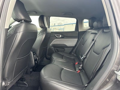 2022 Jeep Compass Latitude Lux 4x4