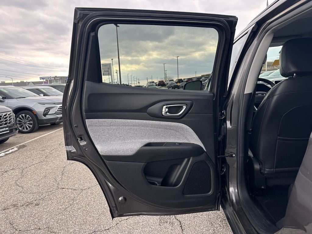 2022 Jeep Compass Latitude Lux 4x4