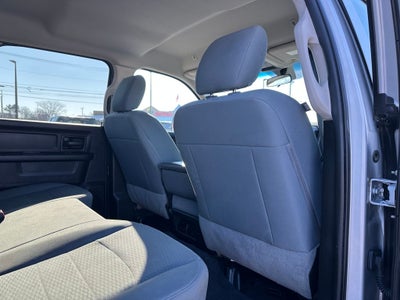 2018 RAM 2500 Tradesman Crew Cab 4x4 6'4' Box