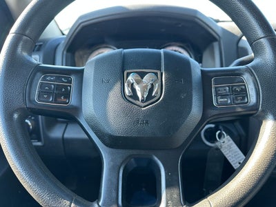 2018 RAM 2500 Tradesman Crew Cab 4x4 6'4' Box