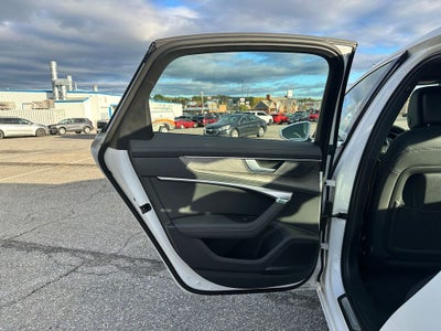 2024 Audi A6 Sedan Premium Plus 45 TFSI quattro S tronic