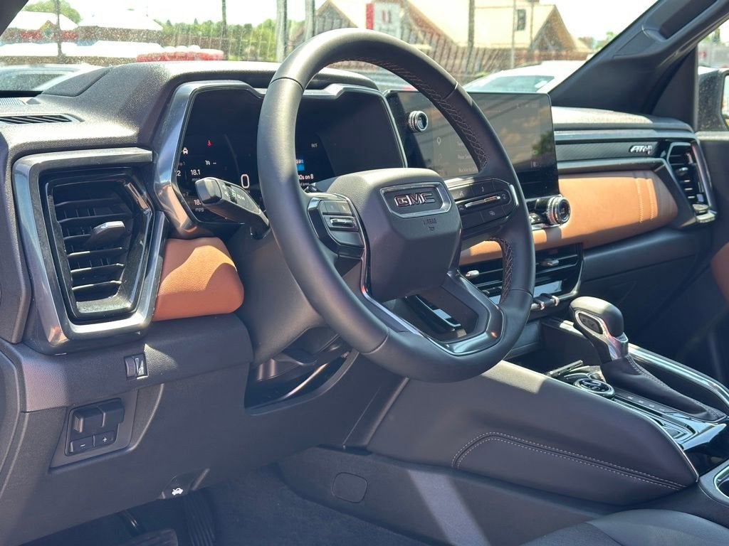 2025 GMC Canyon AT4