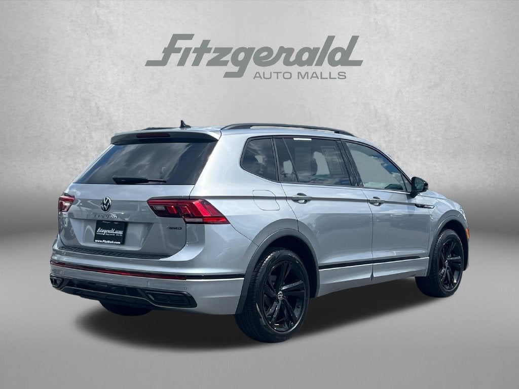 2024 Volkswagen Tiguan 2.0T SE R-Line Black