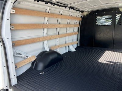 2025 GMC Savana Cargo Work Van