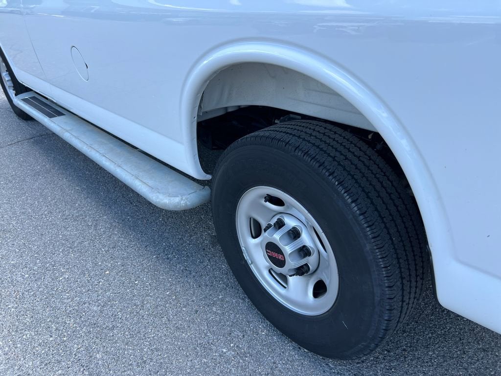 2025 GMC Savana Cargo Work Van