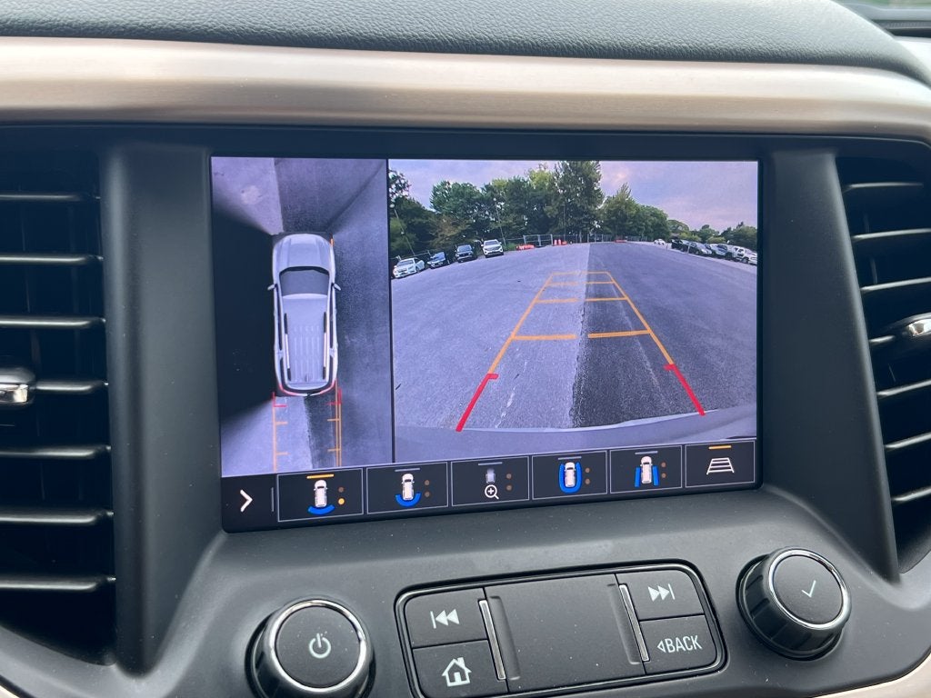 2020 GMC Acadia Denali
