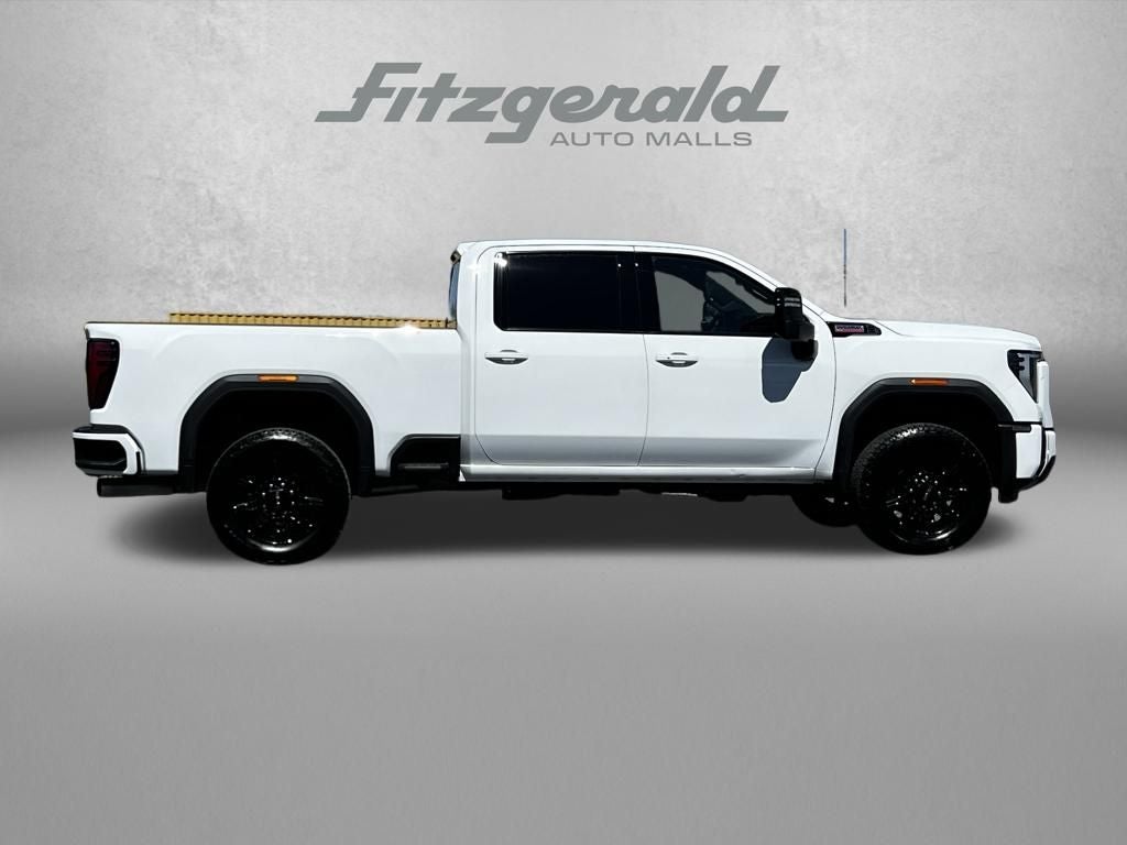 2025 GMC Sierra 2500 HD AT4