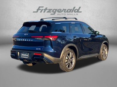 2023 INFINITI QX60 LUXE