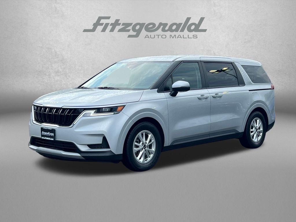 2023 Kia Carnival LX Seat Package
