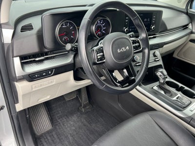 2023 Kia Carnival LX Seat Package