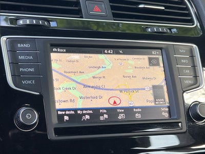 2017 Volkswagen Golf R DCC & Navigation 4Motion
